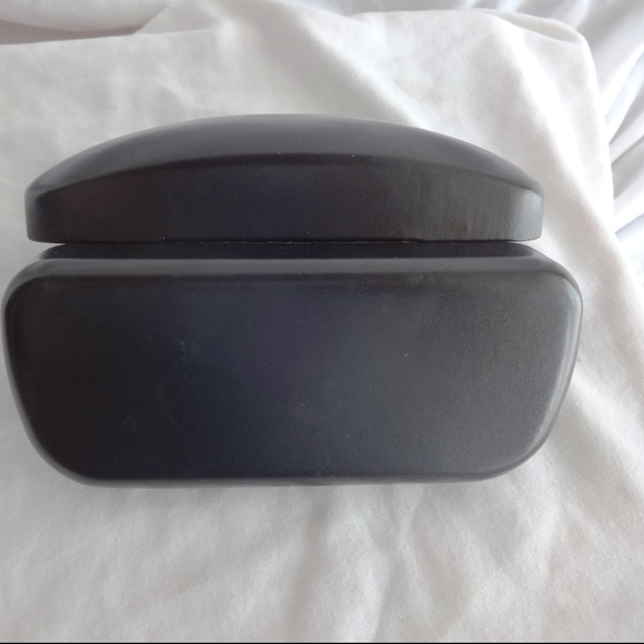 COACH Black Hard Dome Sunglass Case - Picture 6 of 6